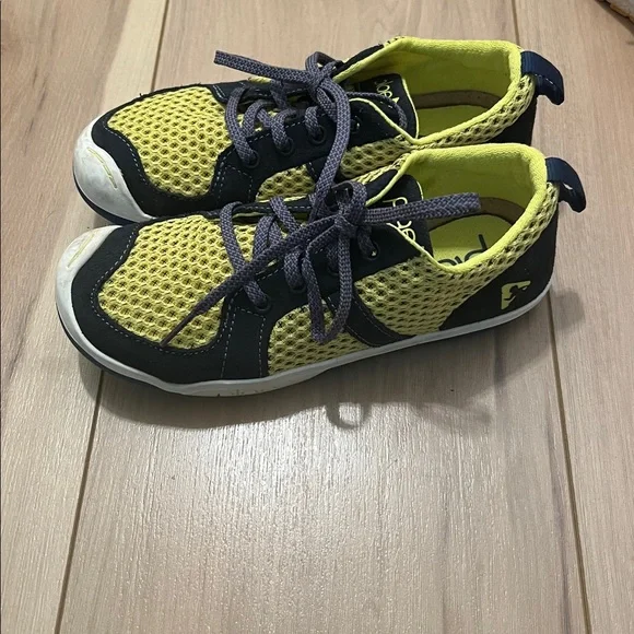 PLAE Kids Sneakers in Yellow and navy - Picture 2 of 4